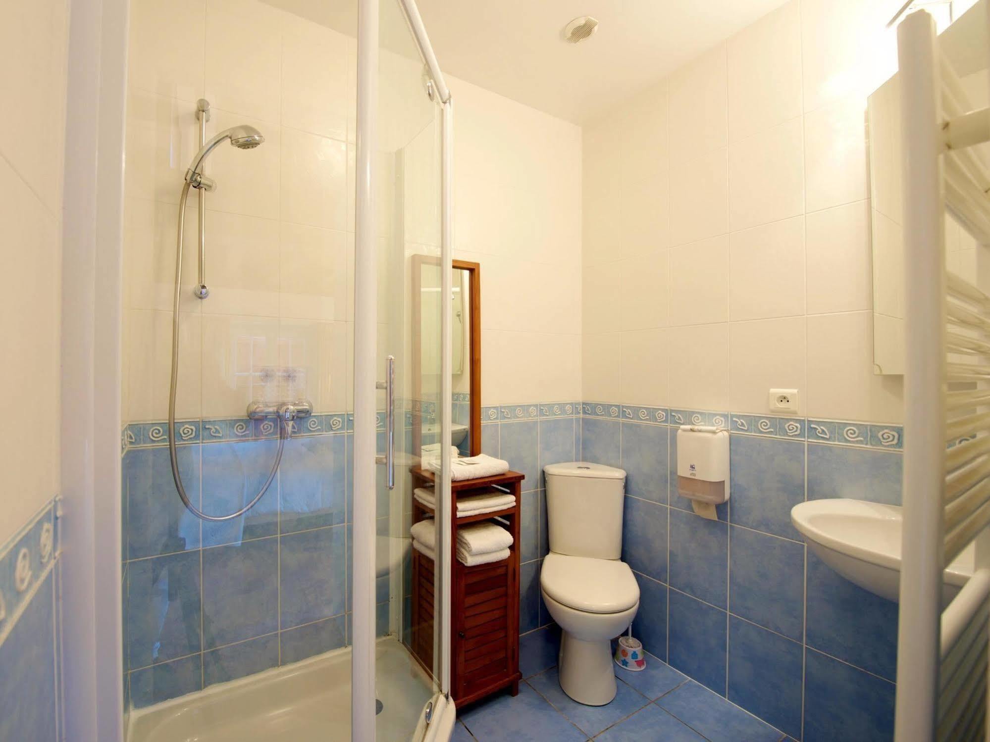 Auberge Chez Tante Ursule Cambo-les-Bains Buitenkant foto